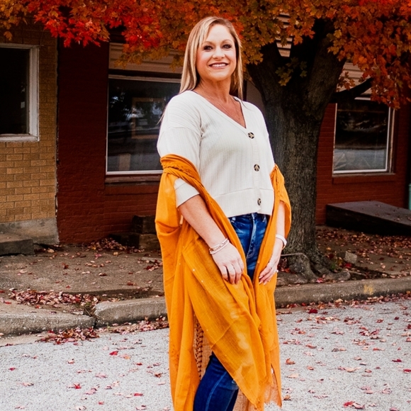 NWT Golden Striped Sequenced Raw Hem Kimono - Picture 5 of 5